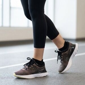 Nike React Infinity Run Flyknit Women's Shoes Size 9 Black Multicolor DD3024-002